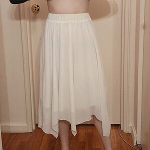 Elegant White Skirt